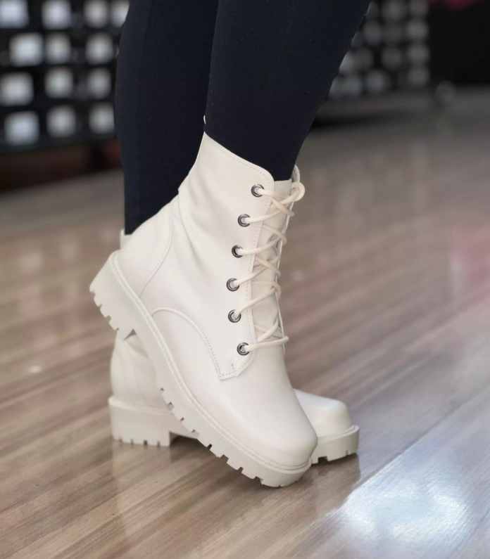 Bota Coturno Tratorado
